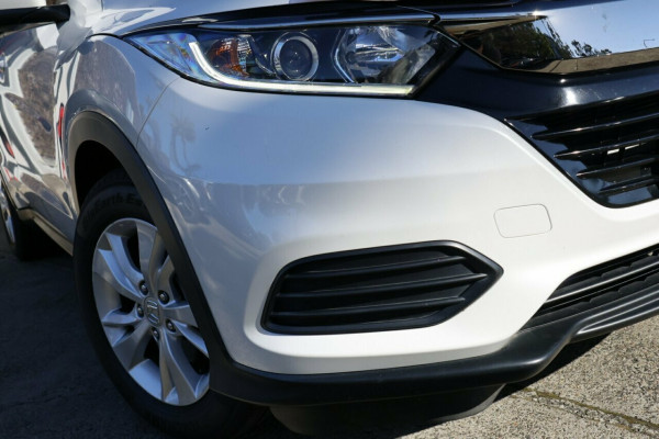 2020 MY21 Honda HR-V  VTi SUV Image 2