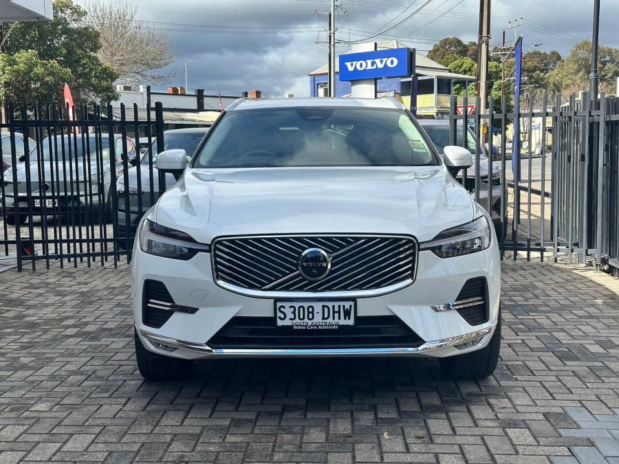 2025 MY26 Volvo XC60 UZ Plus B5 Bright SUV Image 3