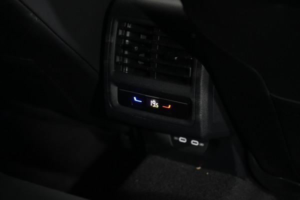 2025 Volkswagen Golf 7 R Hatch Image 28