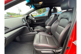 2016 MY17 Hyundai Elantra AD SR Sedan