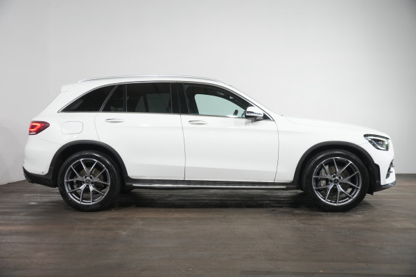 2020 Mercedes-Benz GLC-Class GLC300 SUV image 4