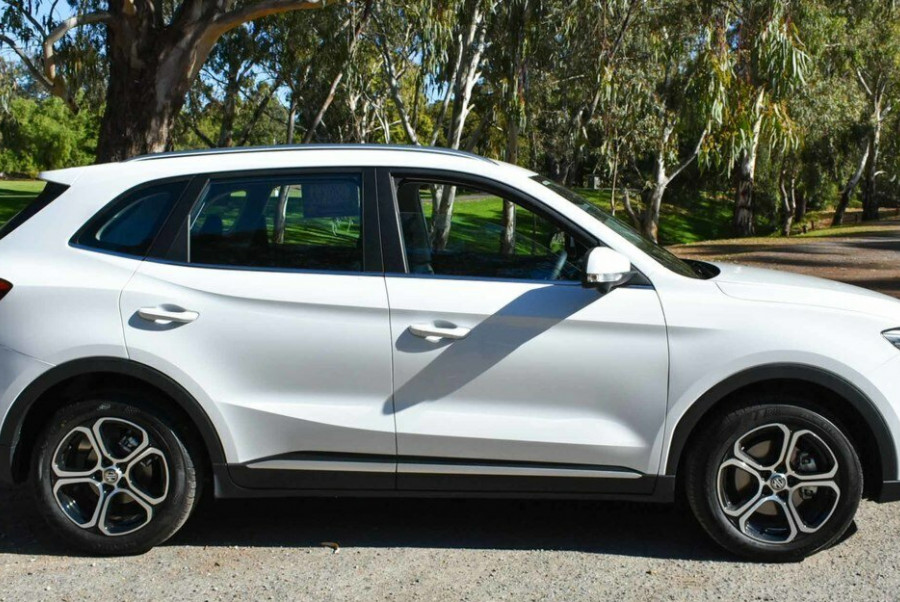 2025 MG ZS ZS32 Essence SUV Image 7