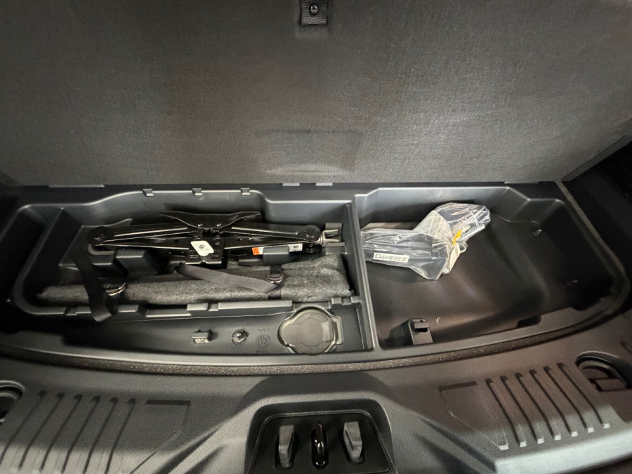 2026 MY26.5 Ford Everest UB Sport SUV Image 16