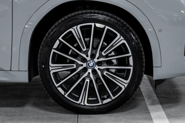 2024 BMW iX2 U10 eDrive20 M Sport SUV image 22