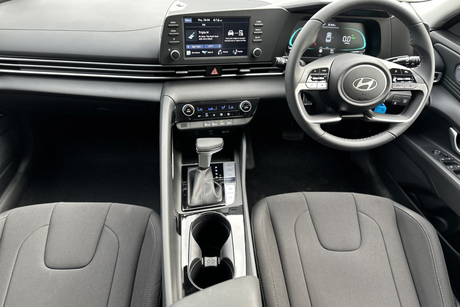 2025 MY24 Hyundai i30 CN7.V2 Hybrid Sedan Image 9