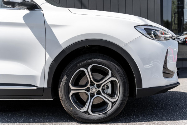 2025 MG ZS ZS32 Essence SUV Image 5