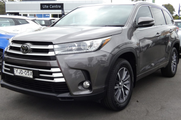 2018 MY17 Toyota Kluger GSU50R MY17 GXL 4X2 SUV Image 3