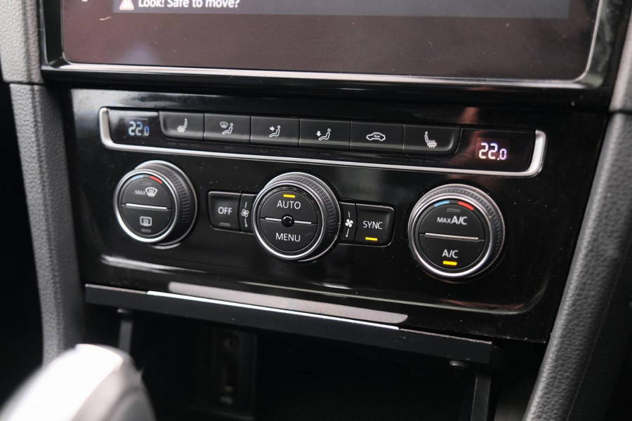 2017 MY18 Volkswagen Golf 7.5 110TSI Highline Hatch Image 19