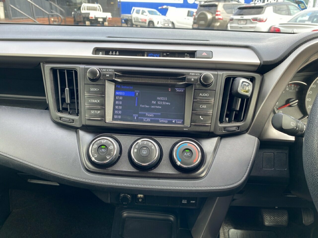 2017 Toyota RAV4 ZSA42R GX 2WD Wagon Image 16