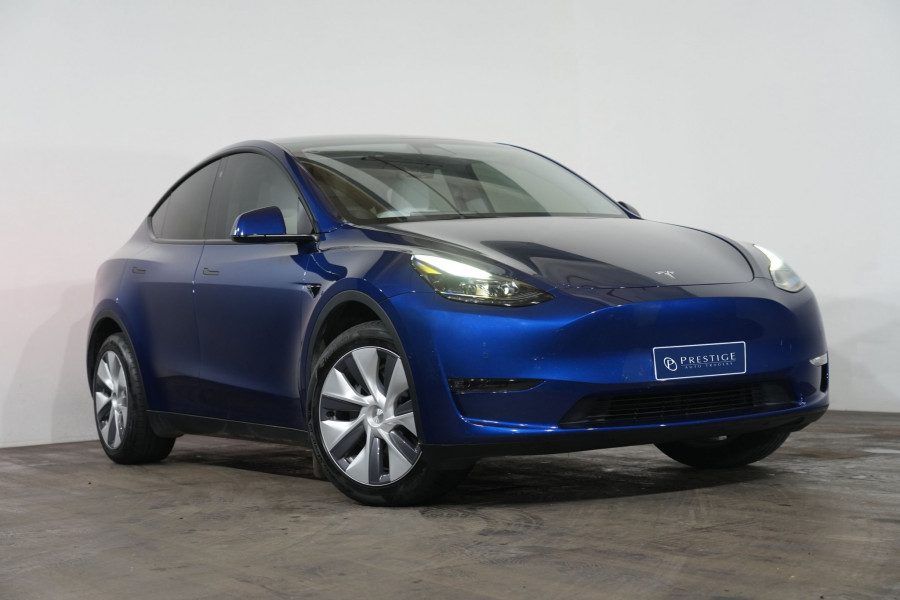 2024 Tesla Model Y  Long Range SUV Image 1