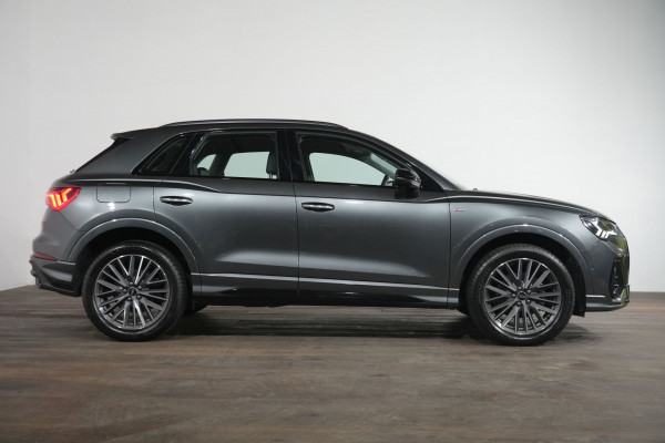 2025 Audi Q3 F3 35 TFSI S line Edition SUV Image 4