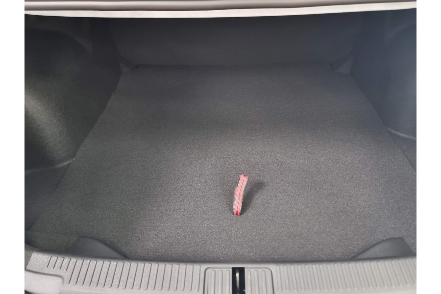 2024 MG MG5 AP32 Essence Sedan Image 8