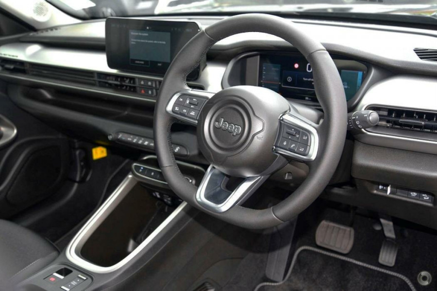 2024 Jeep Avenger JJ Limited SUV Image 14