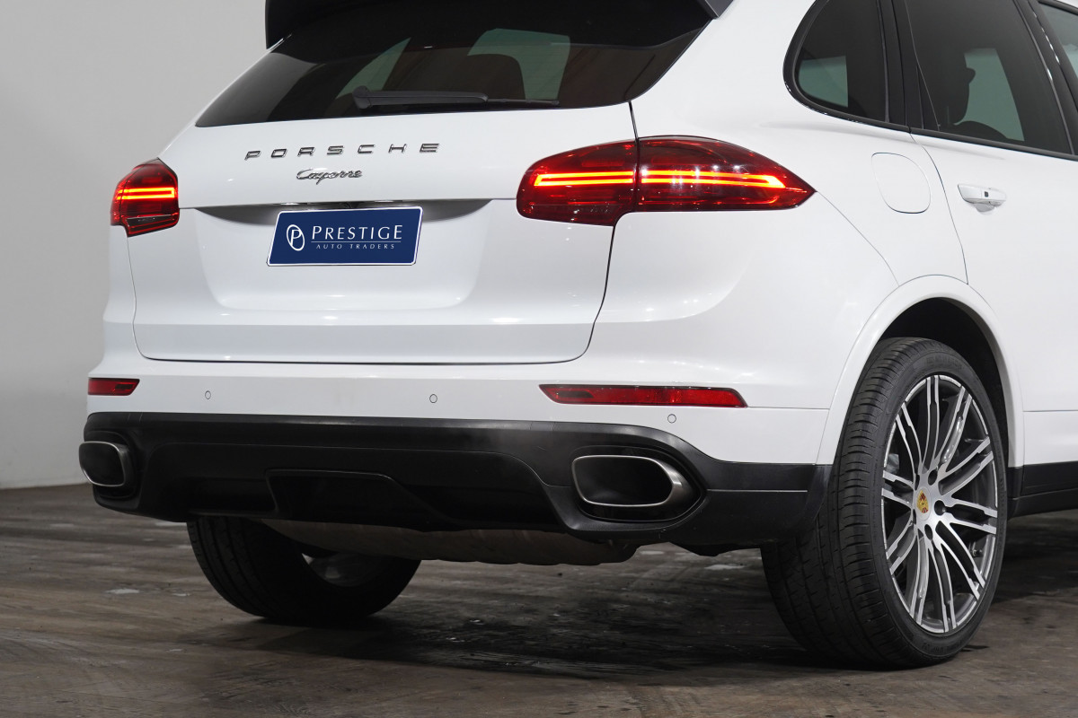 2016 Porsche Cayenne Diesel Platinum Edition SUV