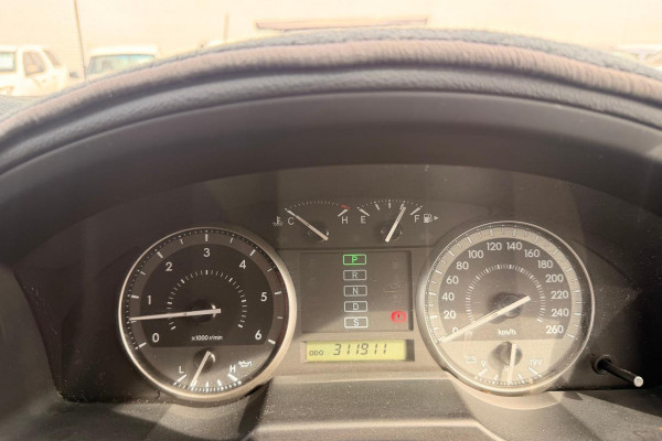 2009 Toyota LandCruiser VDJ200R GXL SUV Image 19