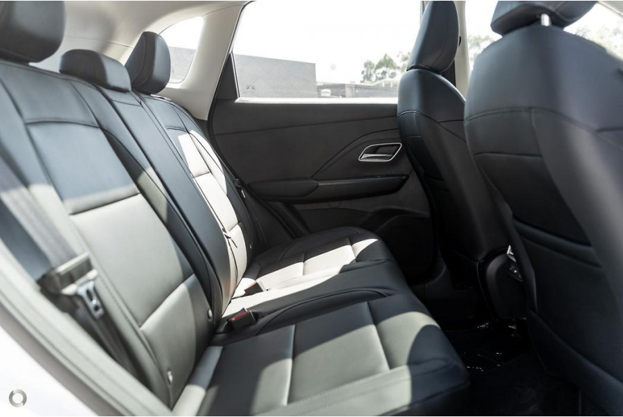 2025 MG ZS ZS32 Essence SUV Image 11