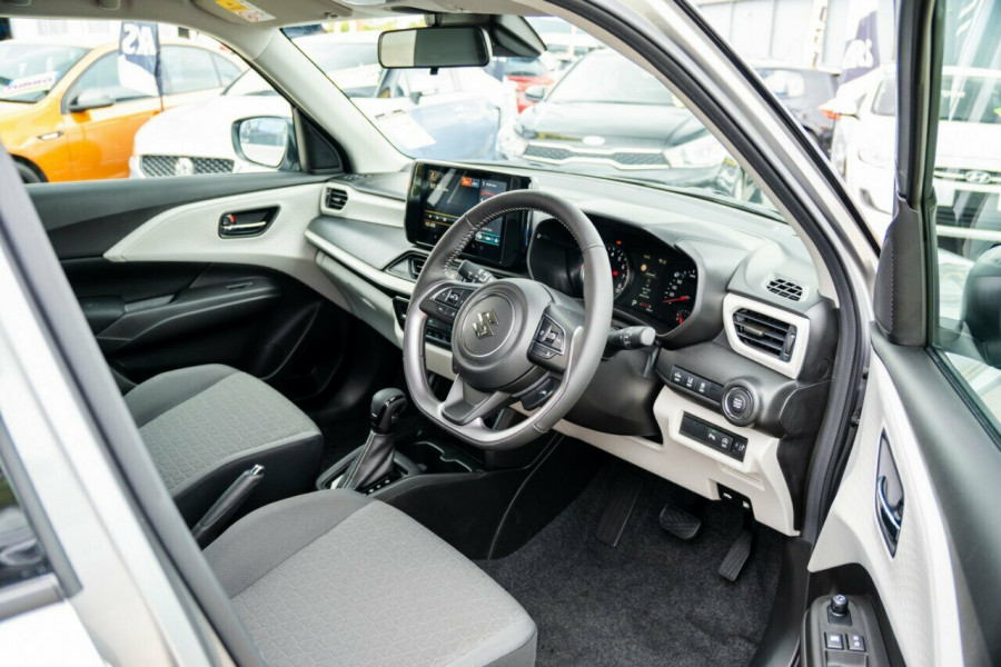 2024 Suzuki Swift UZ Hybrid Plus Hatch Image 17