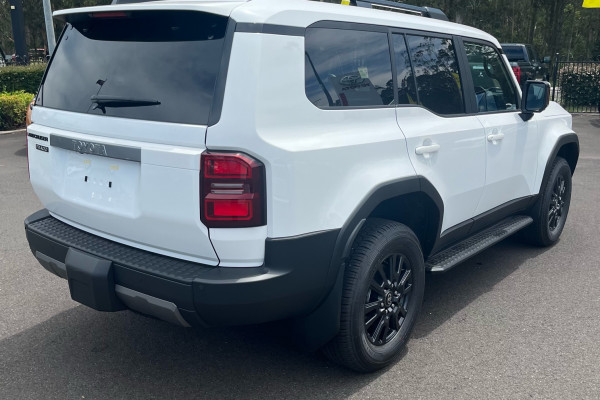 2025 Toyota LandCruiser Prado GDJ251R GXL (5 SEAT) SUV Image 6