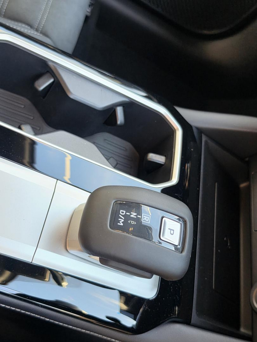 2026 Mitsubishi Outlander ZM Black Edition SUV Image 23