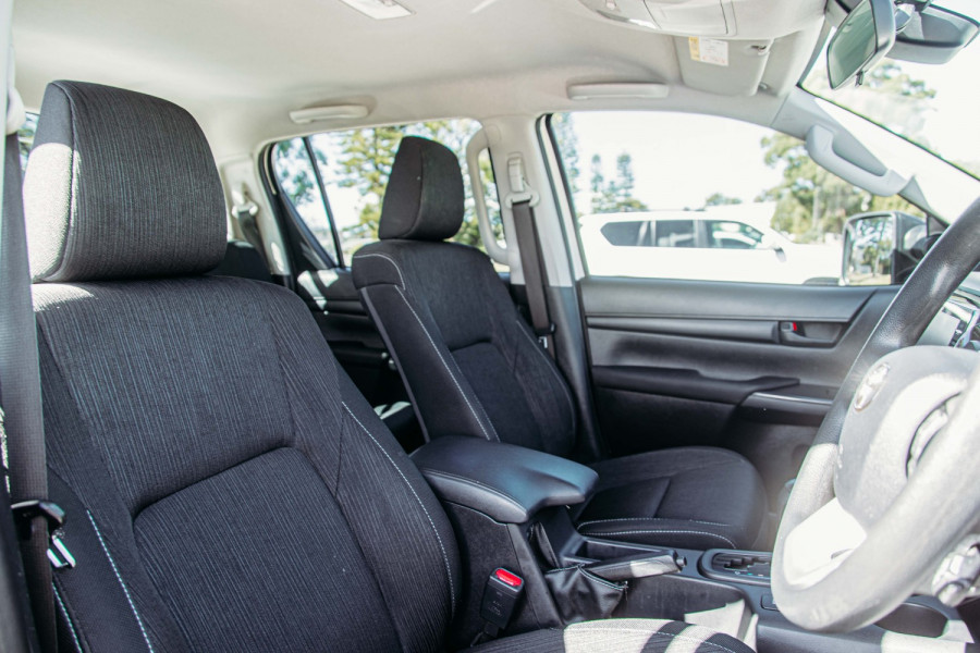 2021 Toyota HiLux GUN136R SR Hi-Rider Double Cab Image 36