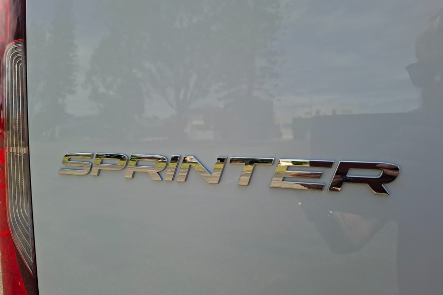 2024 Mercedes-Benz Sprinter VS30 419CDI Van Image 16