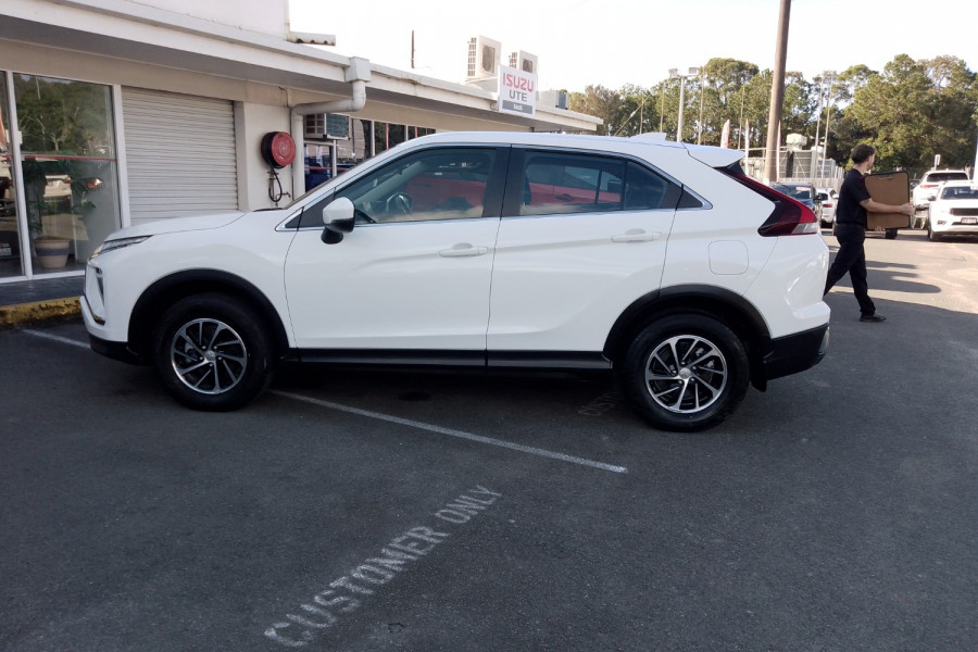2023 MY24 Mitsubishi Eclipse Cross YB ES SUV Image 10