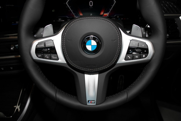2025 BMW X5 G05 LCI xDrive40i M Sport SUV image 11