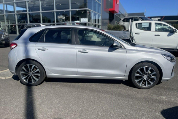 2017 MY18 Hyundai i30 PD Elite Hatch