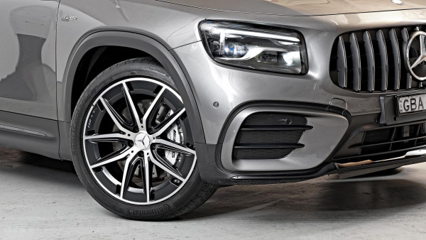 2025 Mercedes-Benz GLB-Class X247 GLB35 AMG SUV image 2