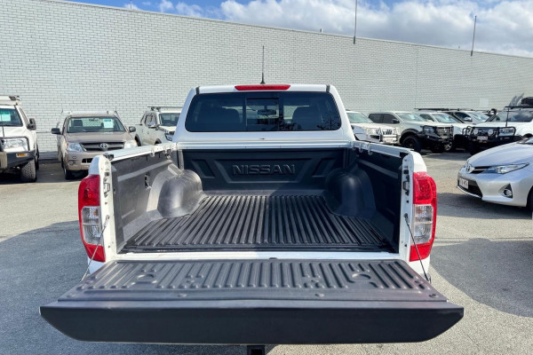 2018 Nissan Navara D23 Series 3 ST Dual Cab Pickup Image 14
