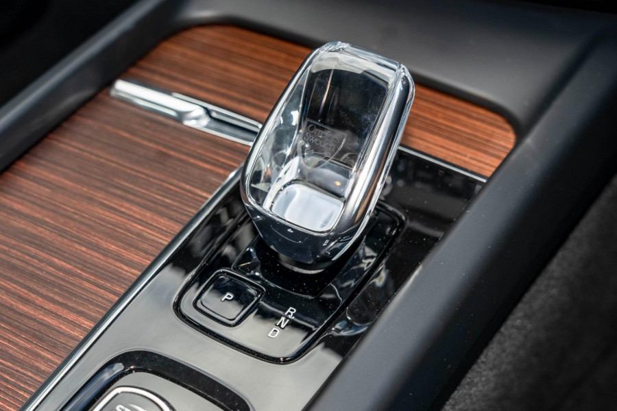 2023 Volvo XC60 UZ Ultimate B6 Dark SUV Image 19