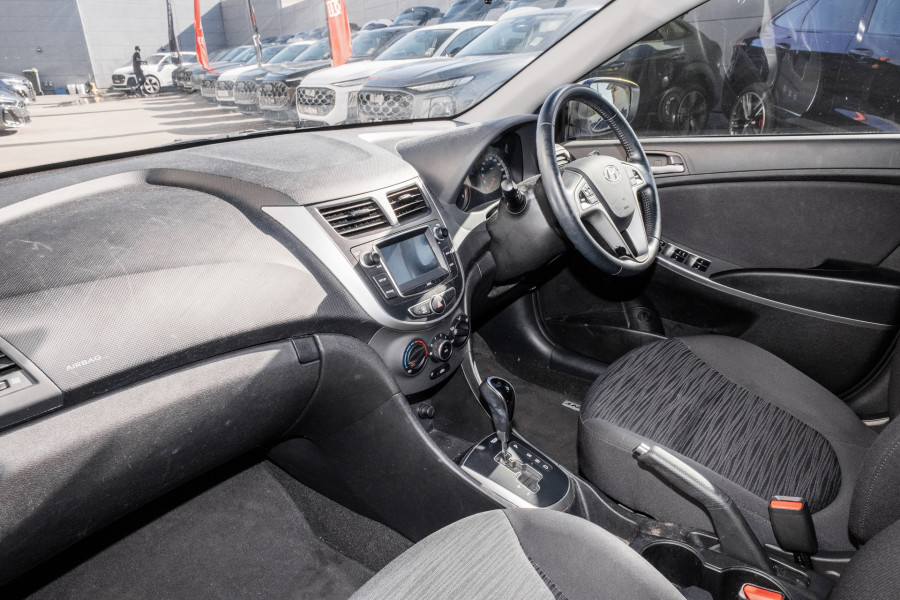 2018 Hyundai Accent RB6 Sport Hatch