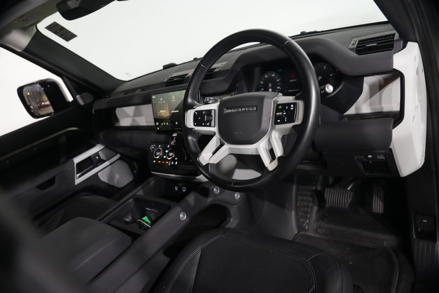 2023 Land Rover Defender L663 130 D300 SE SUV Image 11