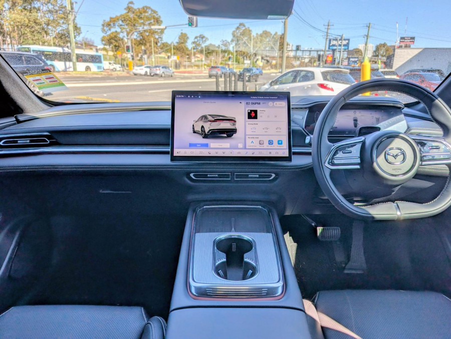 2026 Mazda 6e  GT Hatch Image 14