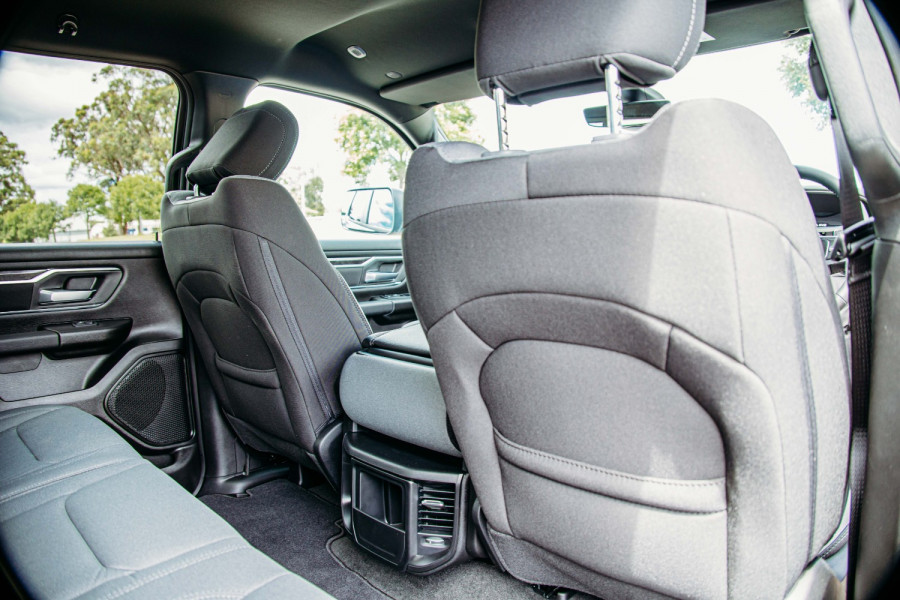 2023 MY24 Ram 1500 DT Big Horn Ute Image 19