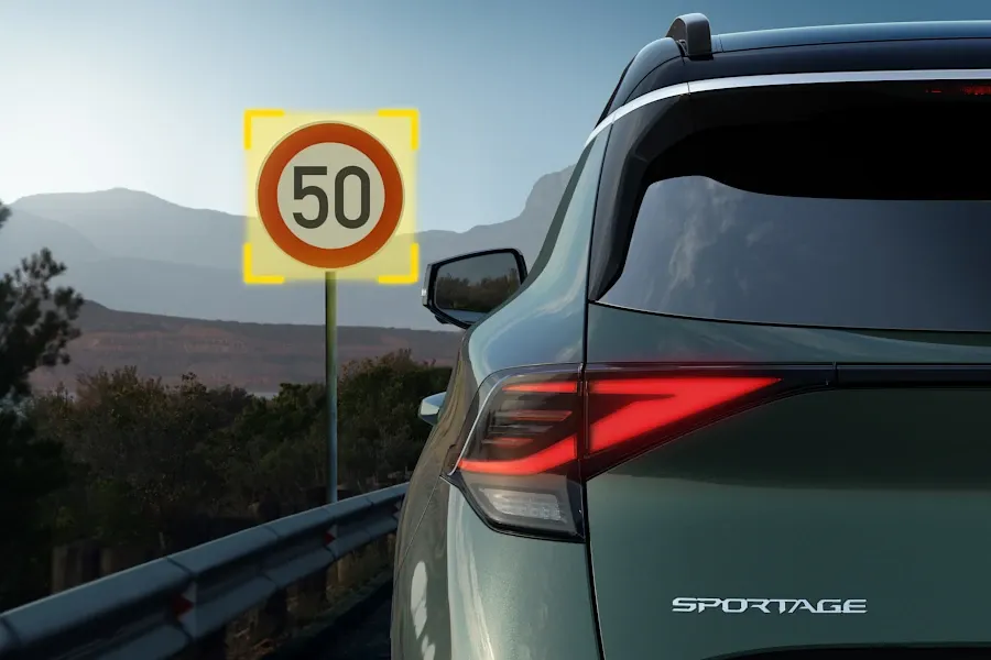 Intelligent Speed Limit Assist*