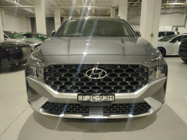 2023 Hyundai Santa Fe TM.V4 Highlander SUV image 8
