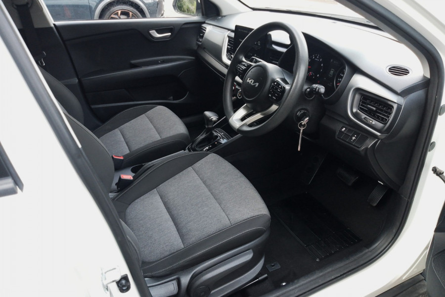 2023 MY22 Kia Stonic YB S SUV Image 18
