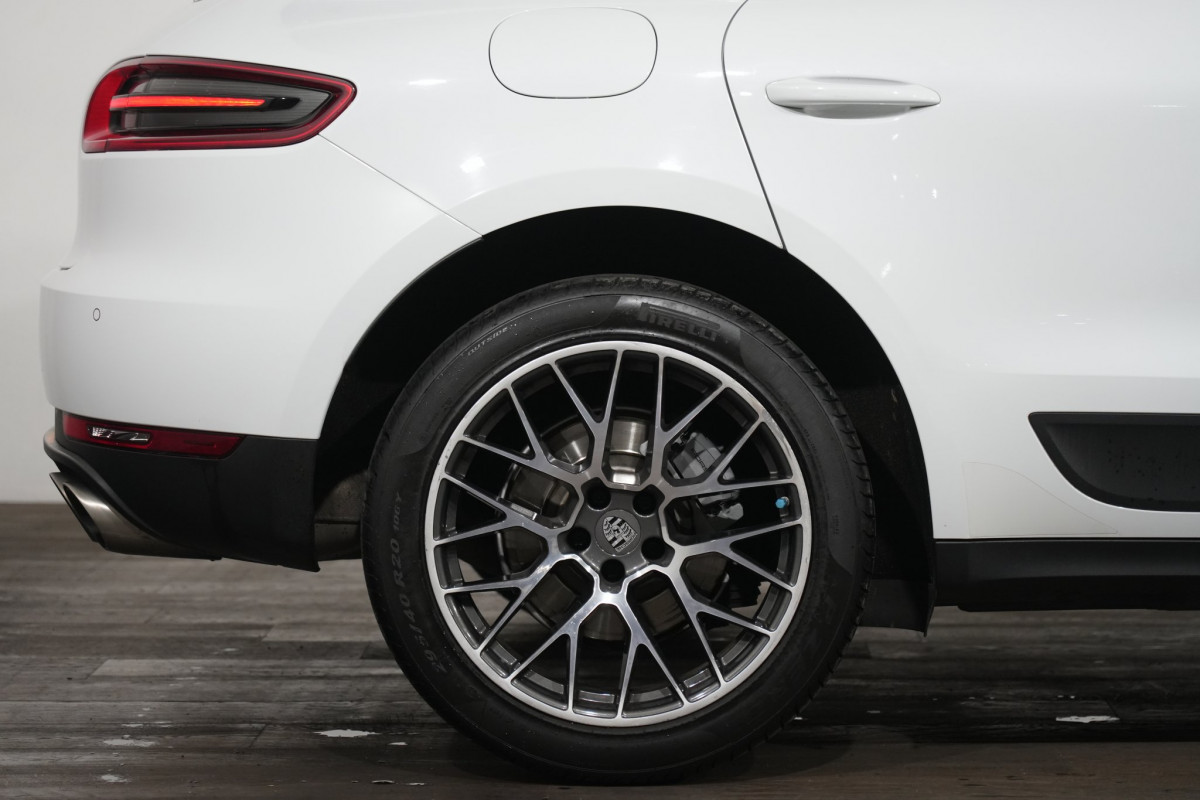 2018 Porsche Macan S SUV