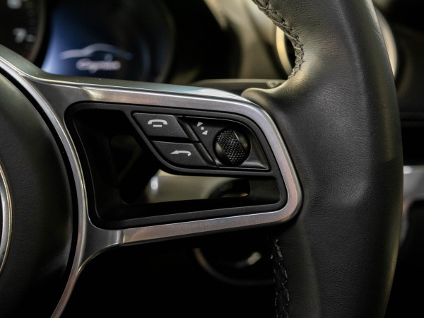 2024 Porsche Cayman Cayman - Style Edition Coupe image 13