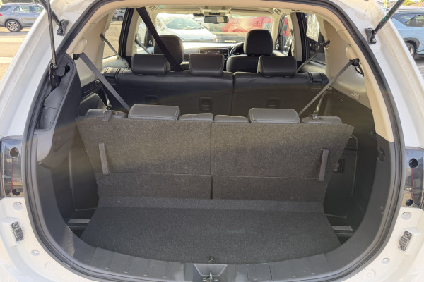 2019 MY20 Mitsubishi Outlander ZL Exceed SUV Image 9