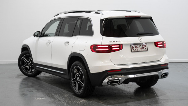 2026 Mercedes-Benz GLB-Class X247 GLB200 SUV image 2