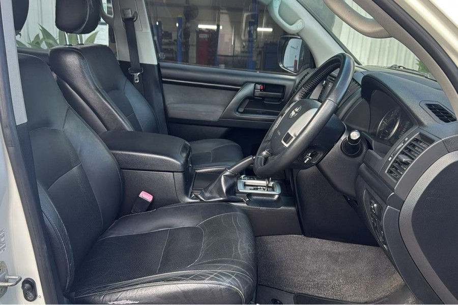 2012 MY13 Toyota LandCruiser VDJ200R GXL SUV Image 22
