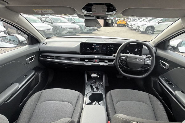2025 Kia K4 CL4m Sport Sedan Image 10