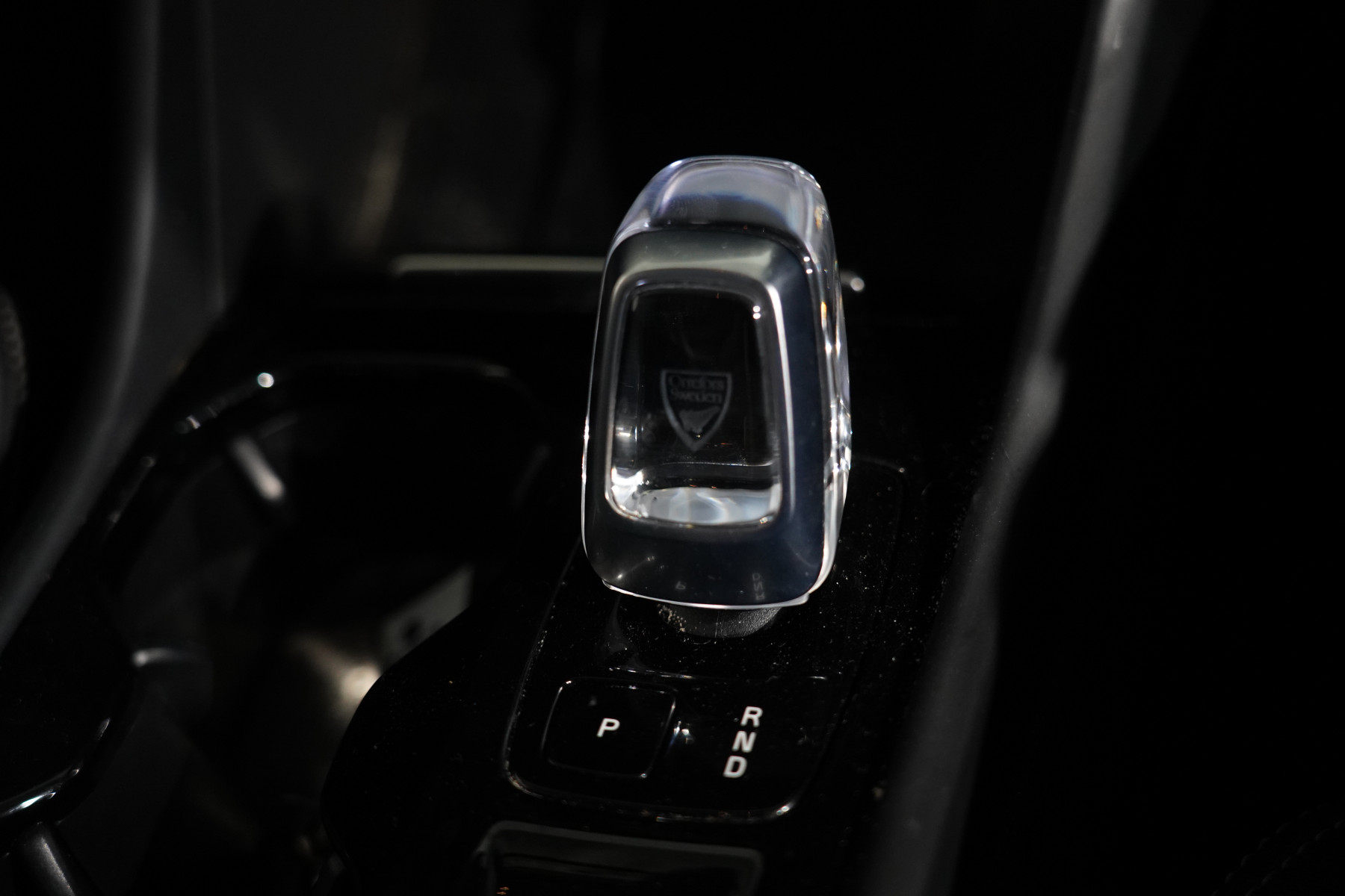 2022 Volvo Xc40 Ultimate B5 Dark Mhev SUV Image 18