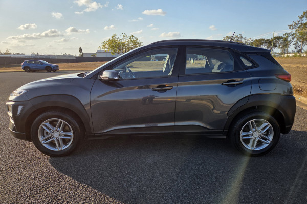 2017 MY18 Hyundai KONA OS Active SUV Image 6