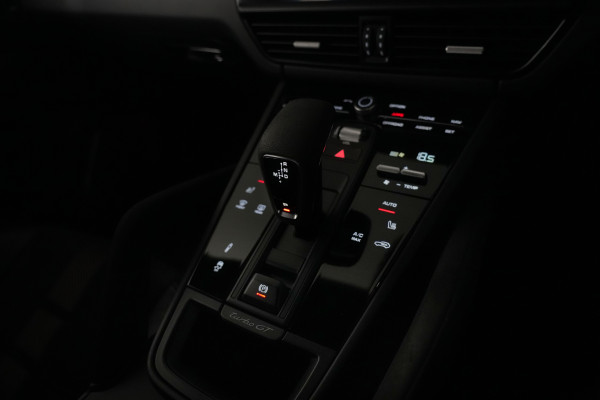 2022 Porsche Cayenne Turbo GT Coupe Image 40