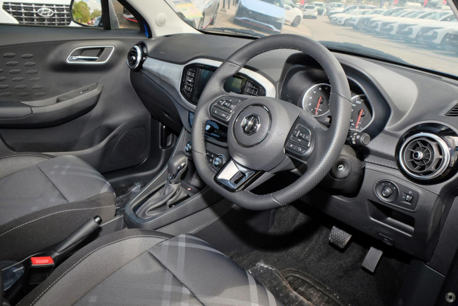 2023 MG MG3  Core Hatch Image 6
