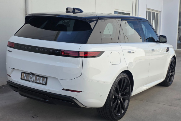 2025 Land Rover Range Rover Sport Dynamic SE SUV