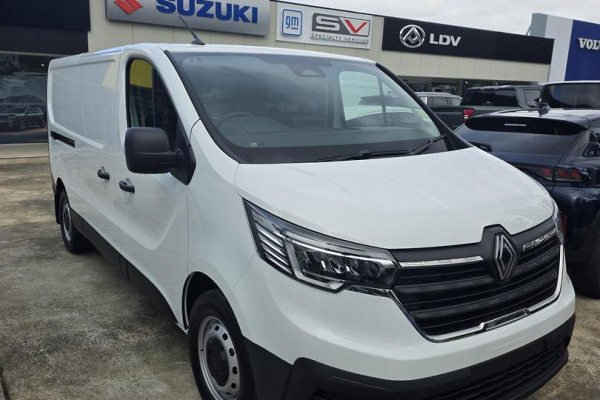 Renault Trafic Pro X82